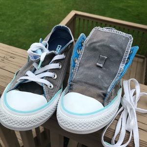 Converse Chuck Taylor double tongue